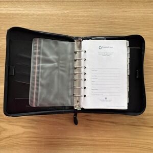 FRANKLIN COVEY Planner Binder Leather 7 Ring Black Zip Closure 10"x8" With Pages